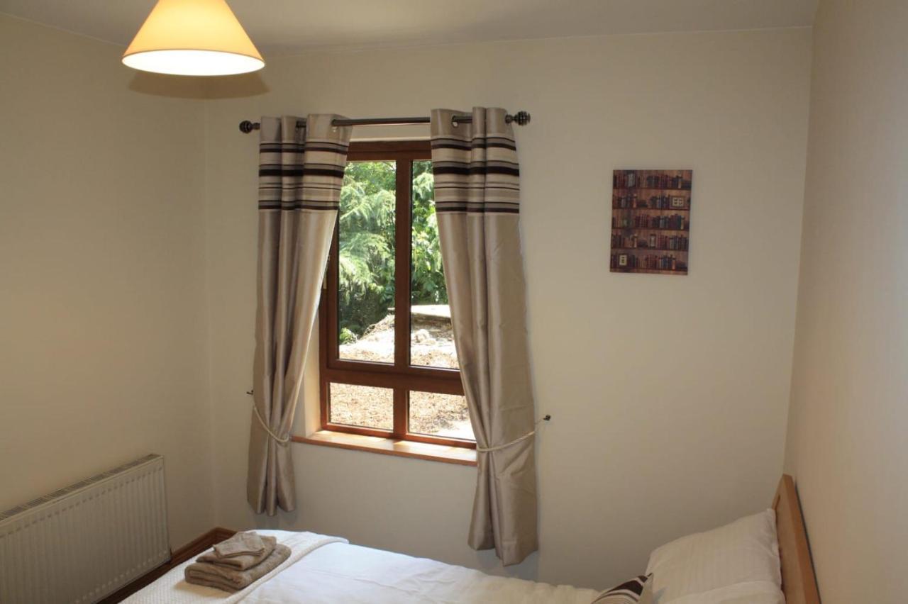 Butterfly Cabin Limerick Ngoại thất bức ảnh